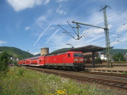Regionalexpress der DB Regio Südwest in Boppard